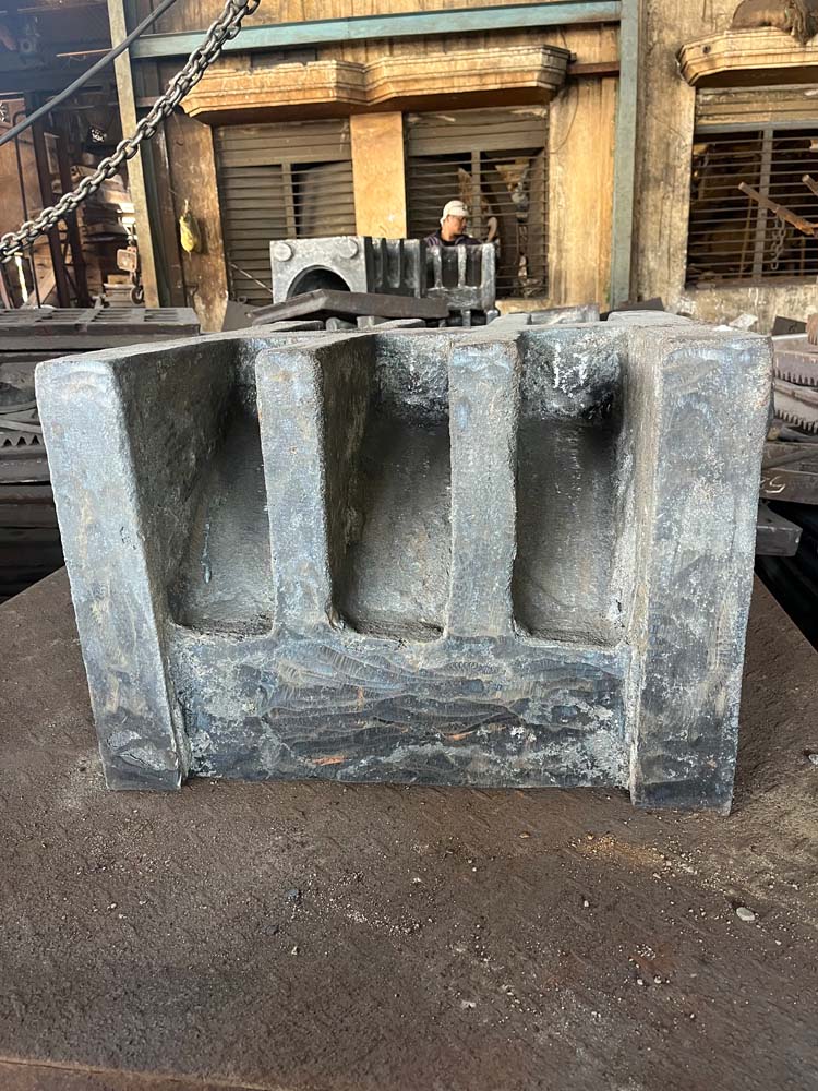 Carbon steel castings production Carbon steel casting component